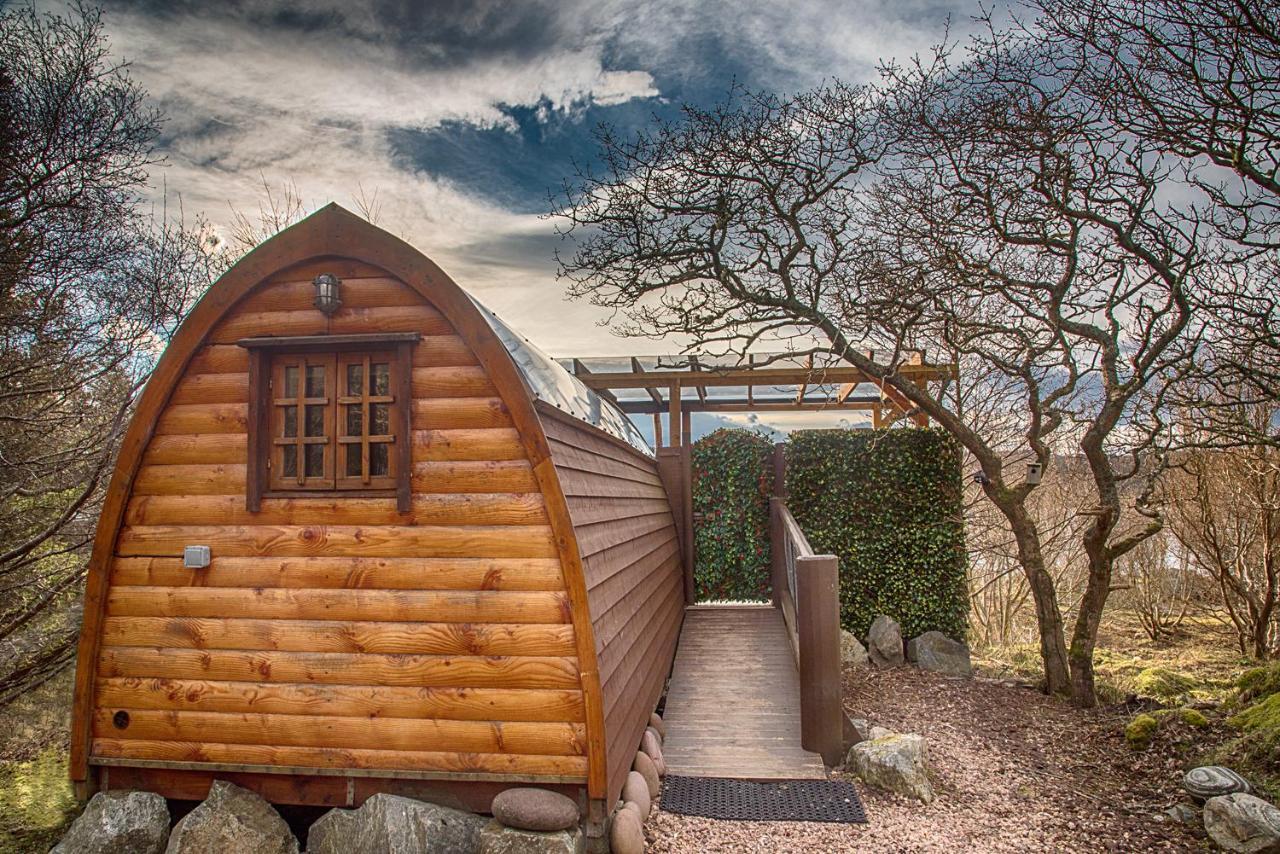 Mountview Pod Hotel Lochinver Exterior photo